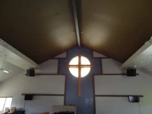 Flat paint ceiling finish in a Springfield MO living room by ColorTrends Painting.